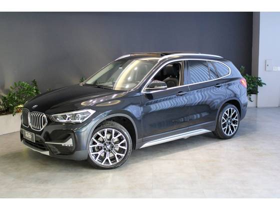 BMW X1 2.0 16V TURBO ACTIVEFLEX SDRIVE20I X-LINE 4P AUTOMÁTICO BMW X1 2.0 16V TURBO ACTIVEFLEX SDRIVE20I X-LINE 4P AUTOMÁTICO